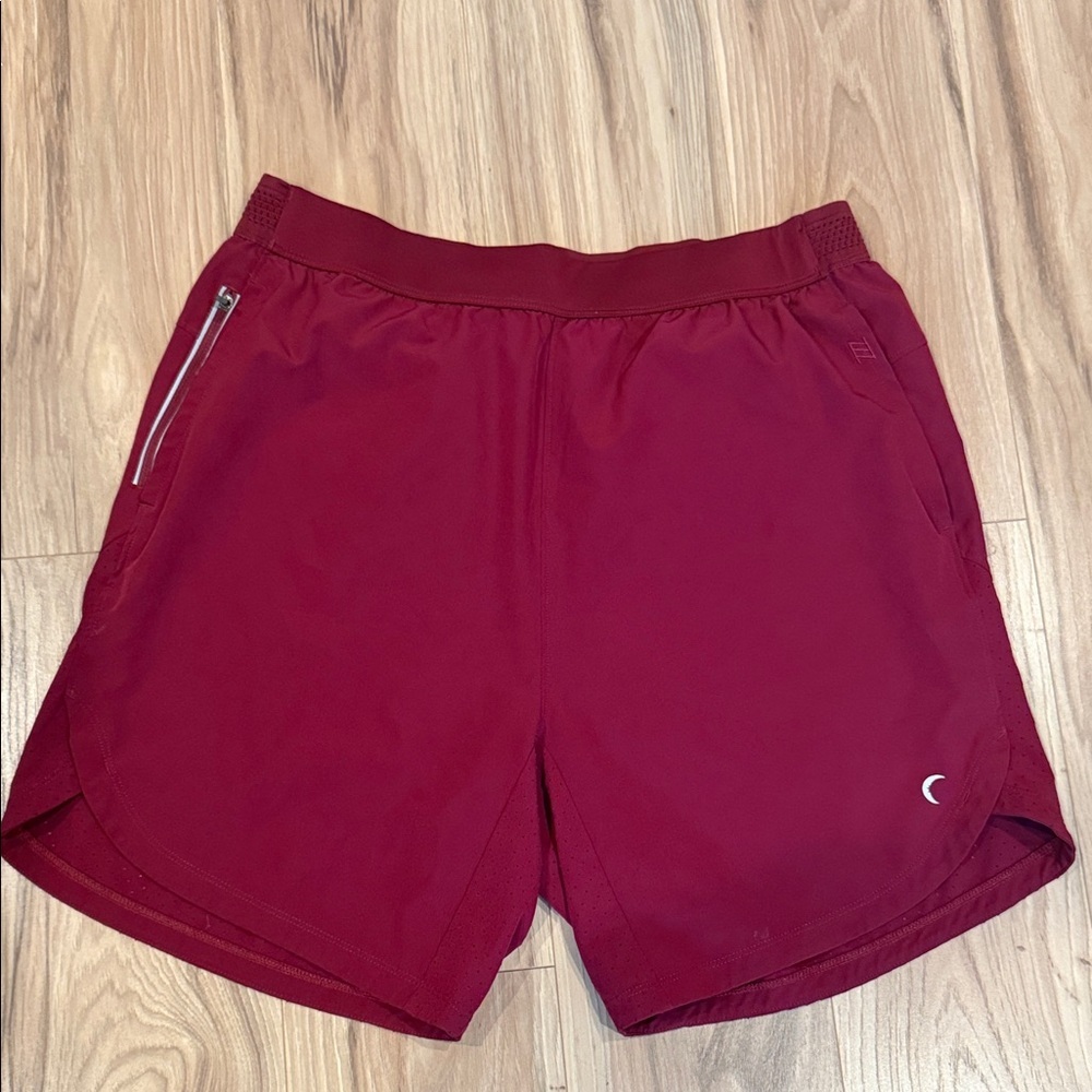 ZYIA Men's Athletic Shorts - Burgundy Medium zippered pockets